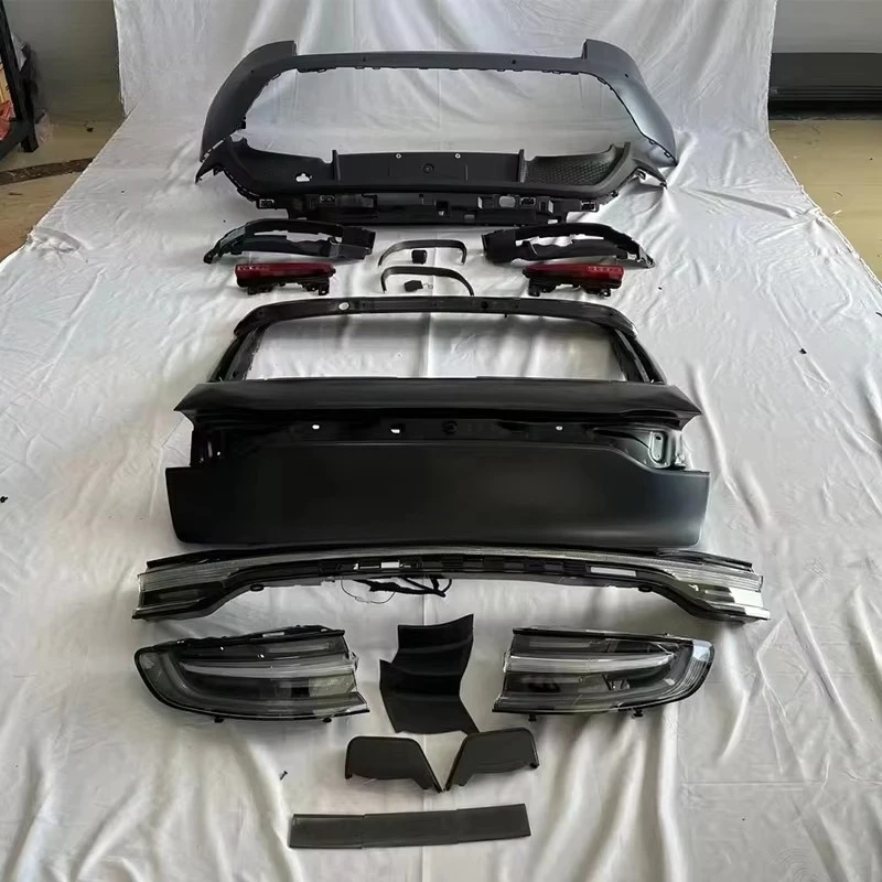 ملحقات بلاستيكية PP 95B.1 95B.2 إلى 95B.3 مصدات تصميم Led المصباح الذيل بوابة بوديكيت لـ Macan 95B 14-21 طقم الجسم #2