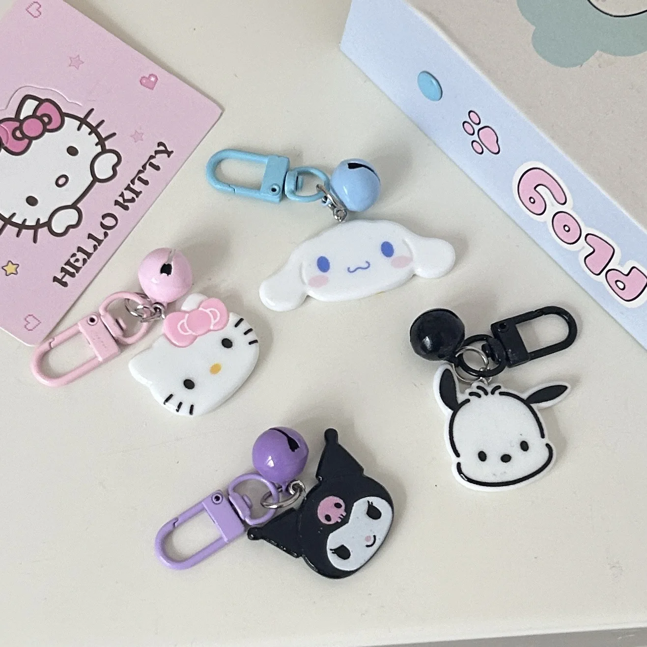 Creative Sanrio Bell Keychain Cute Cartoon Hello Kitty Cinnamoroll Kuromi Pochacco Backpack Pendant Decoration Gift Wholesale