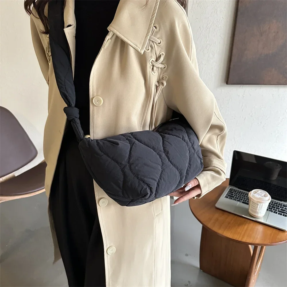 Feminino Puffer bolsa de ombro com zíper, algodão macio, na moda Pillow Shopper Bag, axilas, VL018