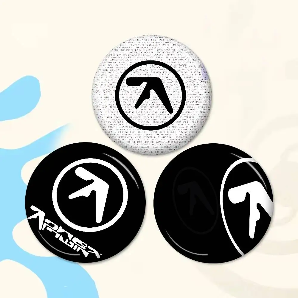 DJ A-Aphex T-Twins Cartoon Brooches Anime Badge Round Handmade Brooch Lapel Pins Jewelry for Backpack Clothes Gifts
