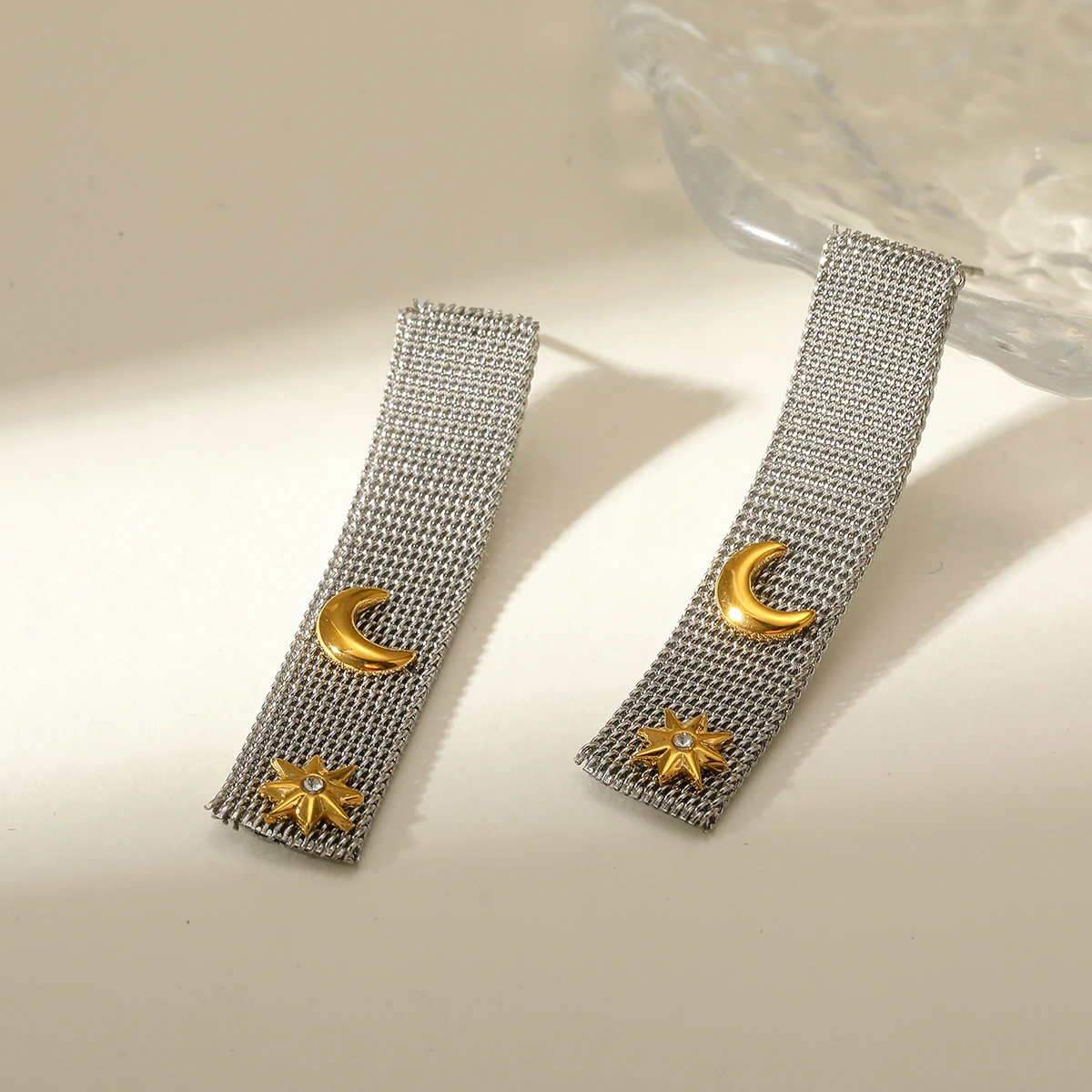 

Women's Long Elegant Dangle Earrings 18K Gold Plated Stainless Steel Zircon Metal Drop Earrings Versatile Jewelry Accessories