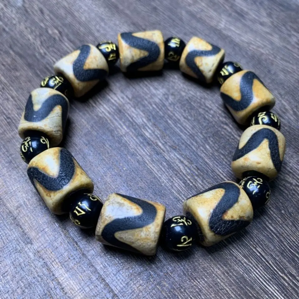 Tibetan natural old mine agate tiger tooth dzi beads bracelet ten thousand characters nine eyes first-line dzi beads bracelet br