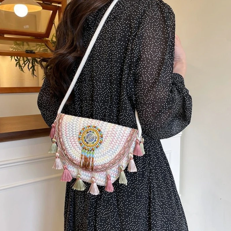 Vintage Bohemian Woven Shoulder Bags Round Bead Inlay Tassel Details for Beach Casual Dates Summer Travel Woman Crossbody Bag