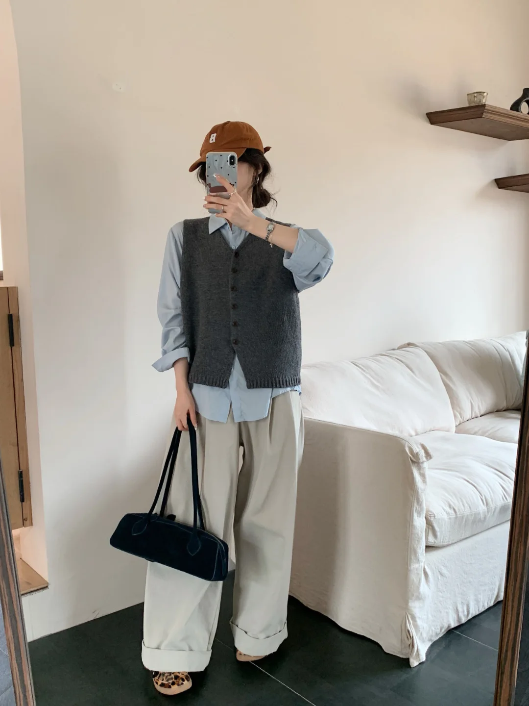 European Sle Loose Knitted V-Ne Sweater Vest Women's Autumn Winter New Faion Single Button Closure Layering Top