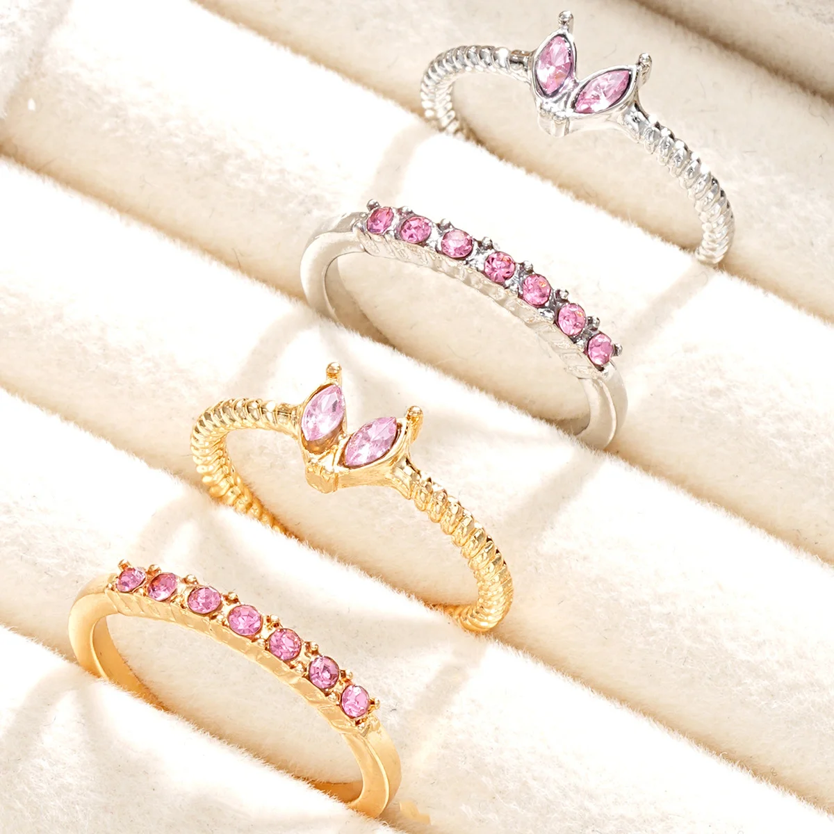 New Luxury Zircon Heart Rings for Women Fashion Korean Opening Adjustable Rhinestone Ring Wedding Jewelry Girlfriend Gifts 2024