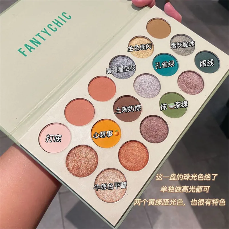 Smoky Green eyeshadow Tray ~ Matcha Green 18 Color Eyeshadow Summer Dopamine Green Clear Makeup Student affordable