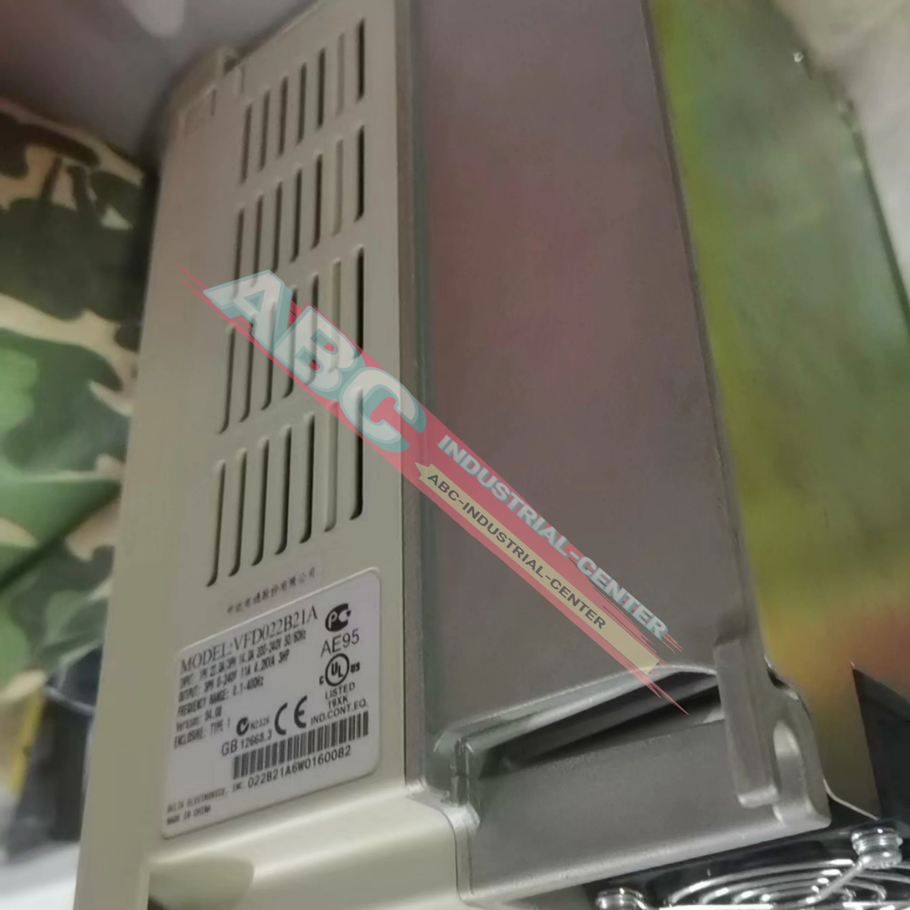 محول تردد VFD015E43A جديد وأصلي VFD022B21A