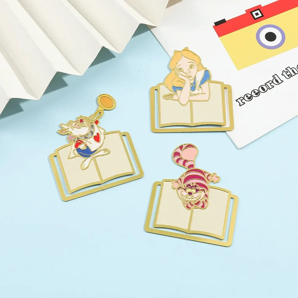 Disney Cute Alice in Wonderland Metal BookmarkCheshire Cat Alice Princess Brass Book Page Clips Mark Reading Supplies Fans Gifts