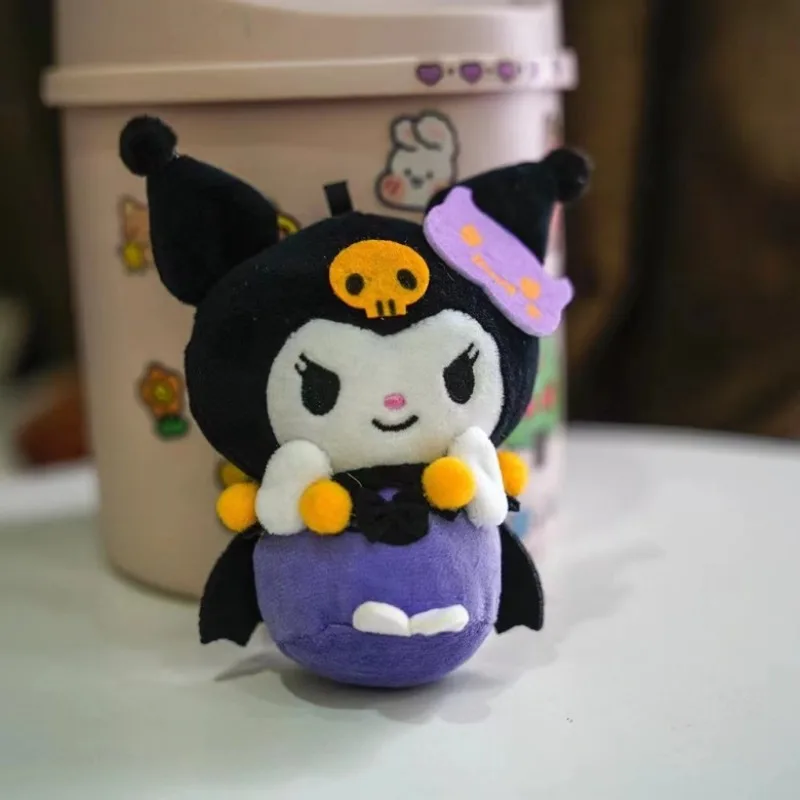 Japońska seria Halloween Sanrio, pluszowa lalka, kreskówkowy Kuromi, Hello Kitty, zawieszka do plecaka, Cinnamoroll, prezent na festiwal dla dzieci.