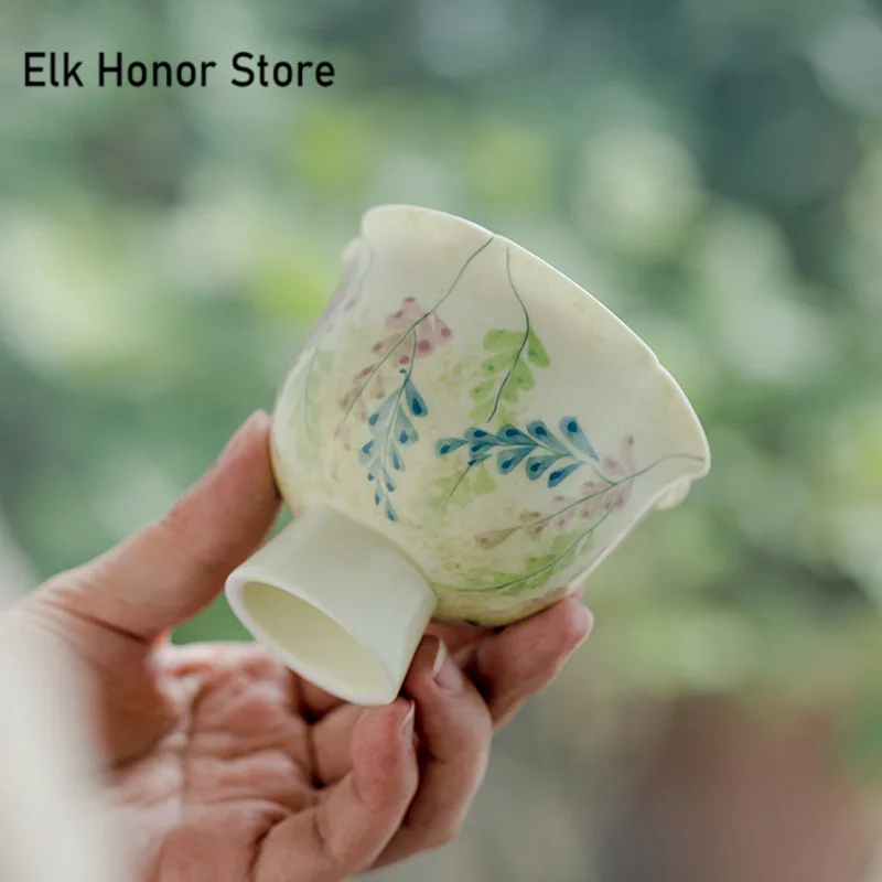 115ml Hand-painted Wisteria Flower Teacup Large High Foot Petal Cup Master Cup Smelling Cup Chazhan Cafes Accessories Collection