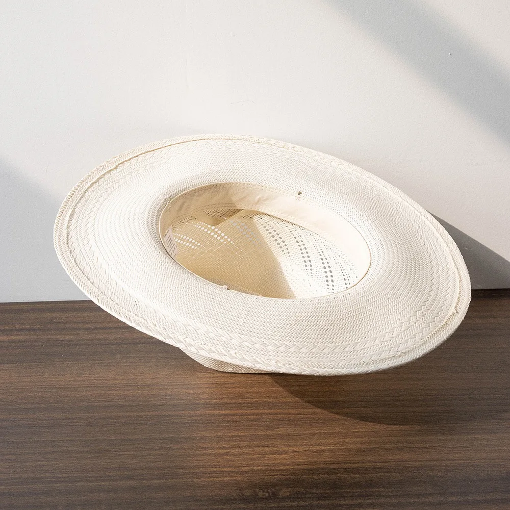 مصمم الأزياء الأبيض الفاخرة بنما القش قبعة المرأة اليدوية جوفاء خارج واسعة حافة الجاز قبعة فيدورا Sunhat قبعة الزفاف Chapeu