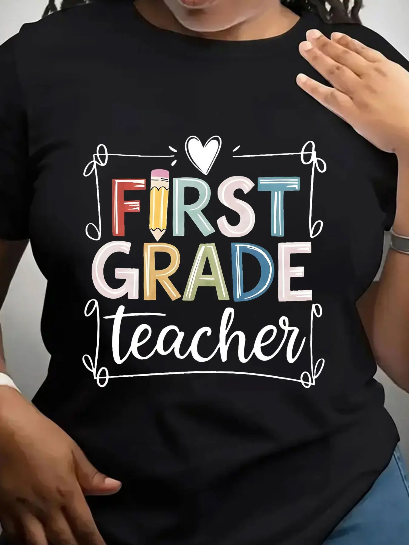 Women's Trendy Crew Neck T-Shirt First Grade Teacher Shirt Design Suitable for Casual Sportswear