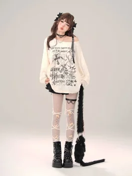 QWEEK Gothic Goth Grunge Dark Hollow Out T-shirt Vrouwen Harajuku Hollow Out Off Schouder Sexy Tees Brief Print Tops 2024 Herfst