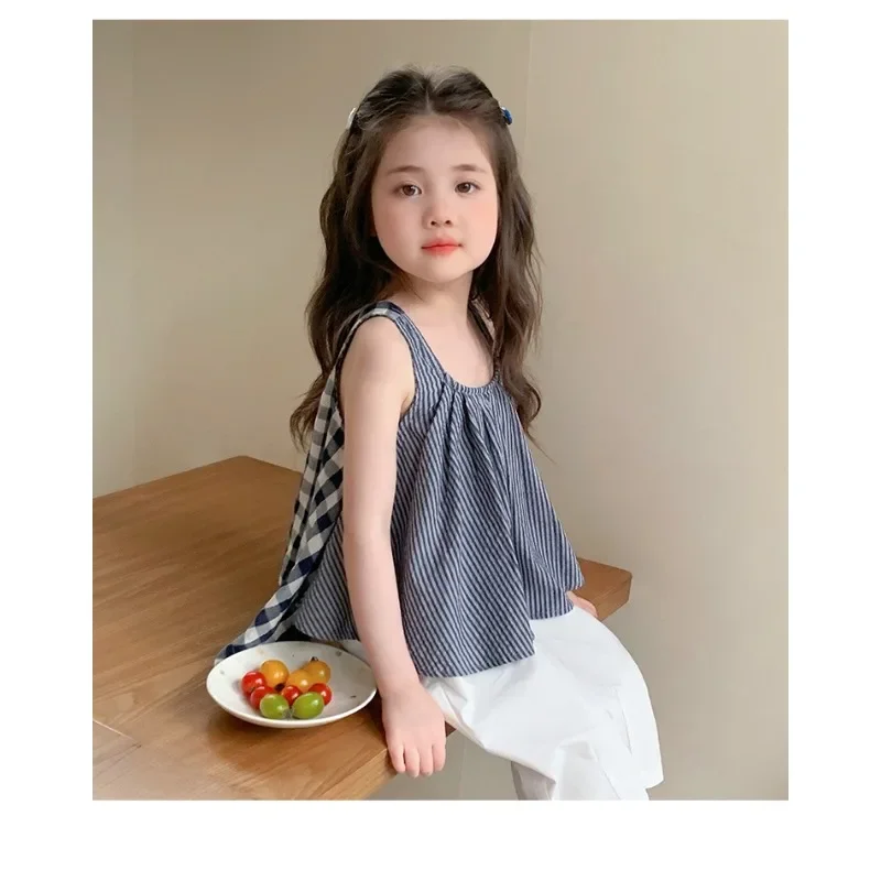 Girls' sleeveless set summer 2026 new children's Korean version checkered suspender two-piece set for girls' baby summer