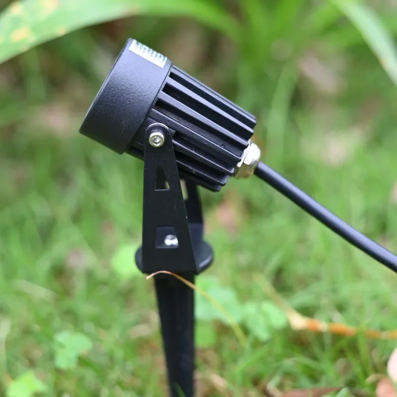 

Outdoor Garden Lighting 12 Volt Low Voltage, Outdoor Garden Spike Light RGB, IP65 Waterproof Garden Decor Lighting Products