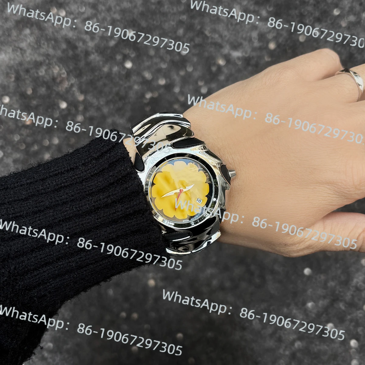 

Top of The Line Second-generation Blade Shaped Niche Retro Design Waterproof Luminous Calendar Trendy Men's Watch