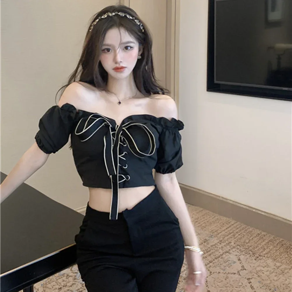 Robe de soirée tenues de vacances 1 taille chemise en dentelle noire chemisier Sexy décontracté pour les femmes Style coréen haut nœud papillon détail