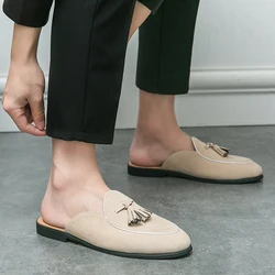 Zamszowe skórzane klapki z frędzlami Mężczyźni Półbuty Dla Mężczyzn Letnia Moda Projektant Buty Męskie Luksusowe Zapatillas Hombre Casual Slip On