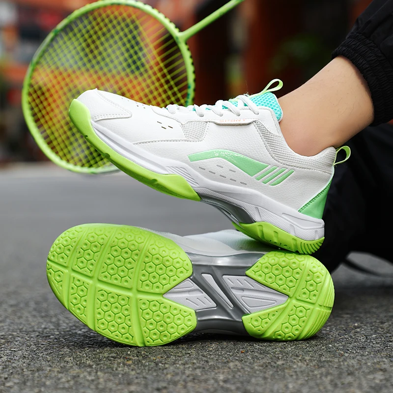 

2025 New men's and women's breathable wide-last wrapped wear-resistant and anti-slip sports training badminton shoes