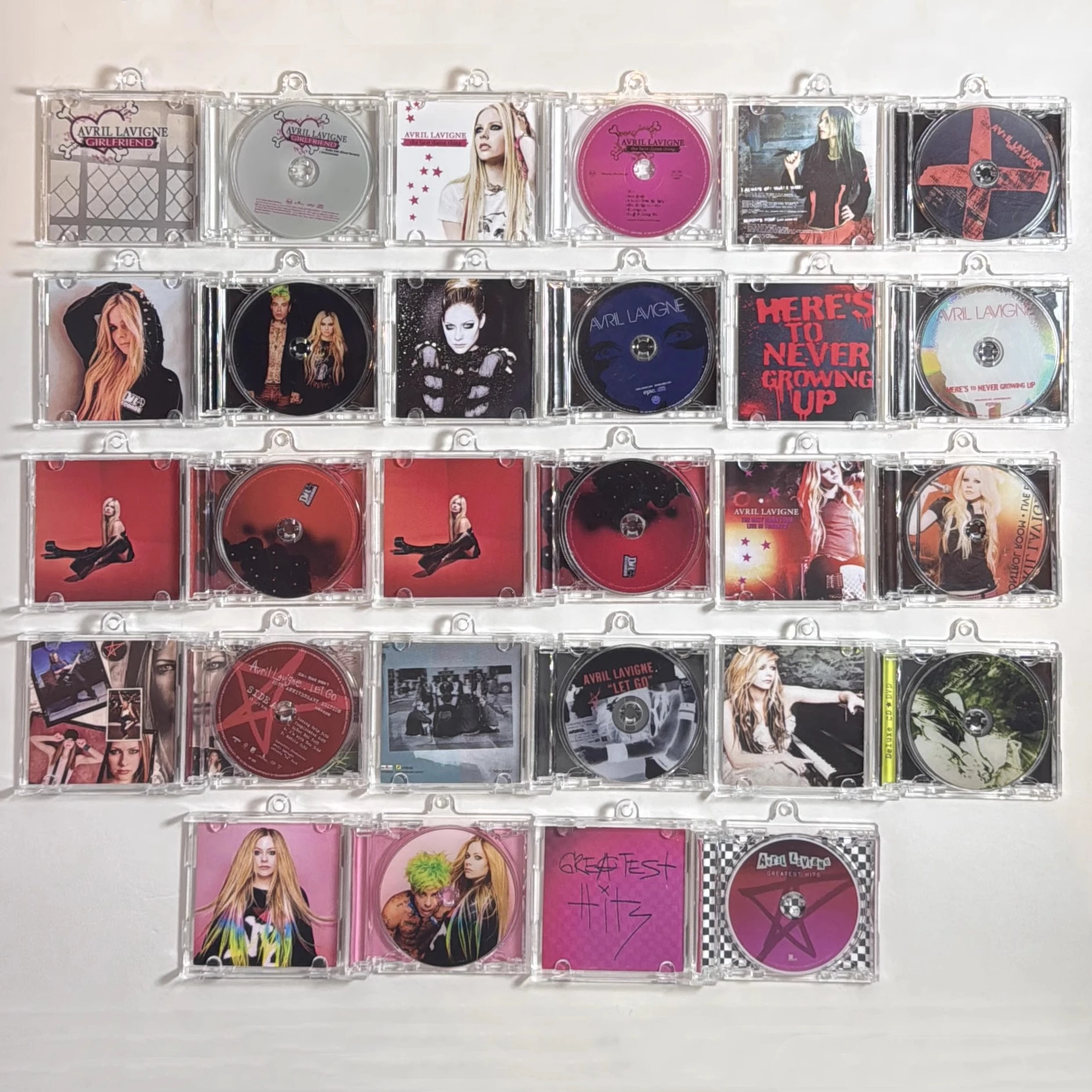 البوب أفريل لافين موسيقى صغيرة CD NFC المفاتيح Let Go ألبوم وداعا تهويدة اللعب أغنية قلادة تأثيري قلادة الاكريليك اكسسوارات #2