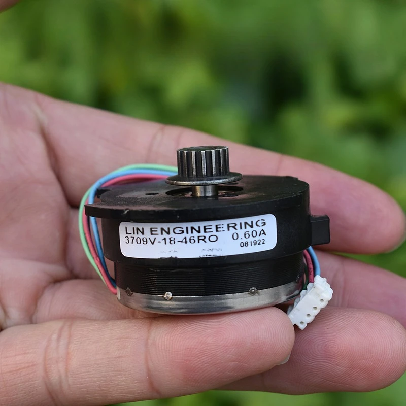 

Small Precious 36BYG 2- Phase 4-wire Round Stepper Stepping Motor with Gear 0.9 Degree Front and Rear Double Ball Bearings