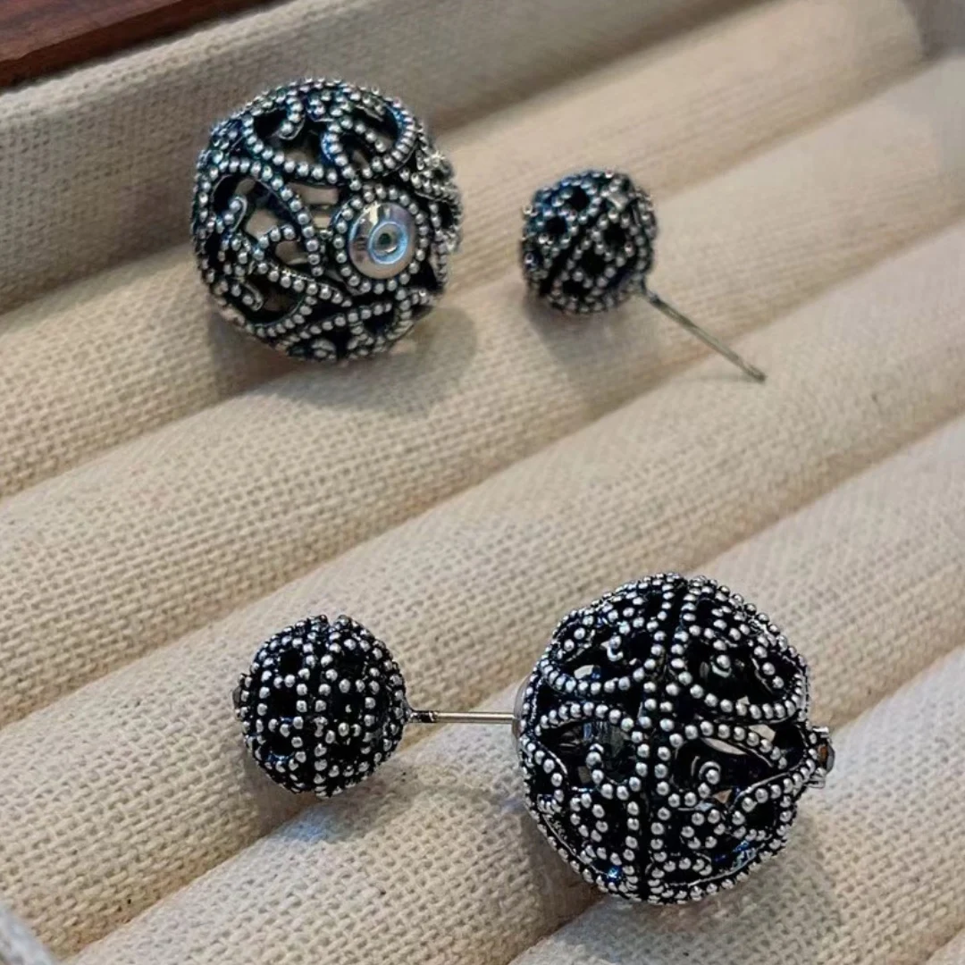 Old Color Earrings Vintage Rose Stud Earring Unique Design Heavy Metal Ball Jewelry Gothic Accessories High Quality Ball Jewelry