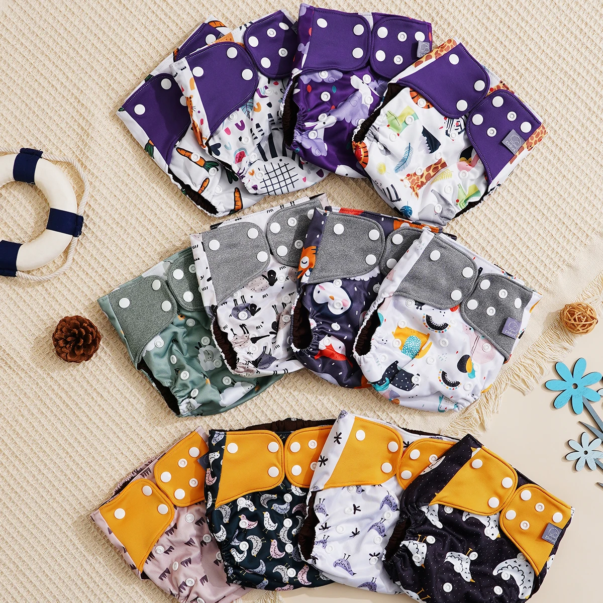 

Elinfant 4Pcs Reusable Baby Cloth Diapers, Washable Polyester Fitted Nappy, Soft Breathable Wetproof, Suitable for 3-15kg Infant