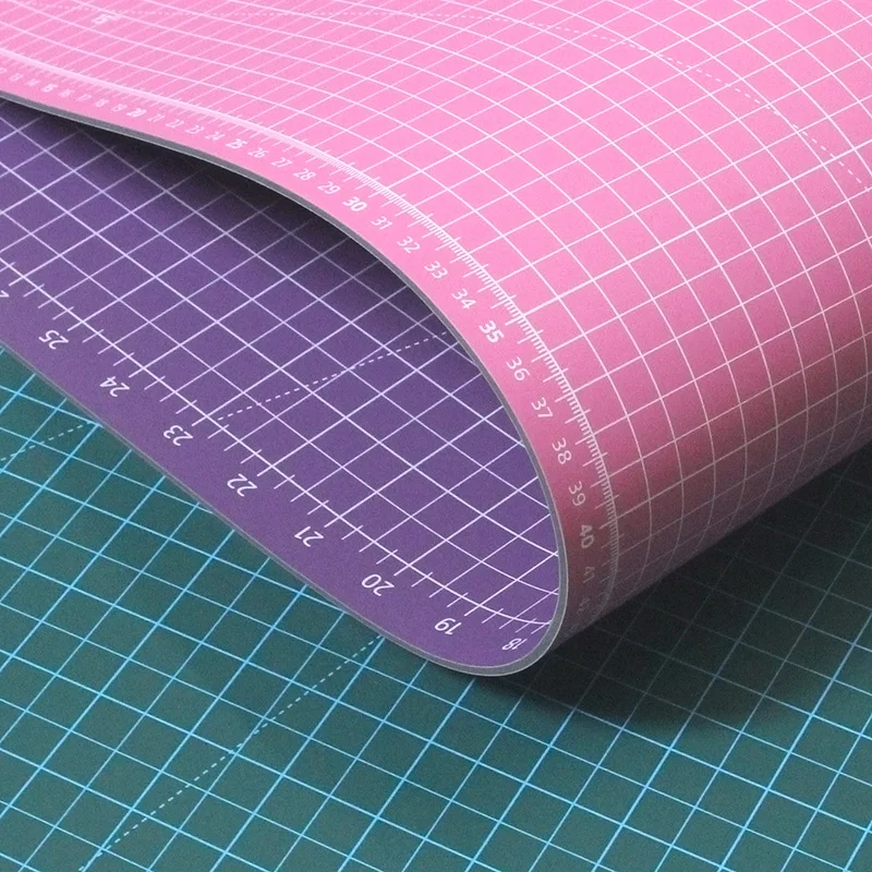 Mata do cięcia A1 Dwukolorowa wysokość 35,43 cala * 23,62 cala Dwustronna PVC Wielofunkcyjna samonaprawiająca się mata do cięcia Wytrzymała podkładka papierowa — zdjęcie 5