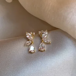 New French butterfly earrings women's high-end niche design fashion temperament light luxury stud earrings Jewelry2024