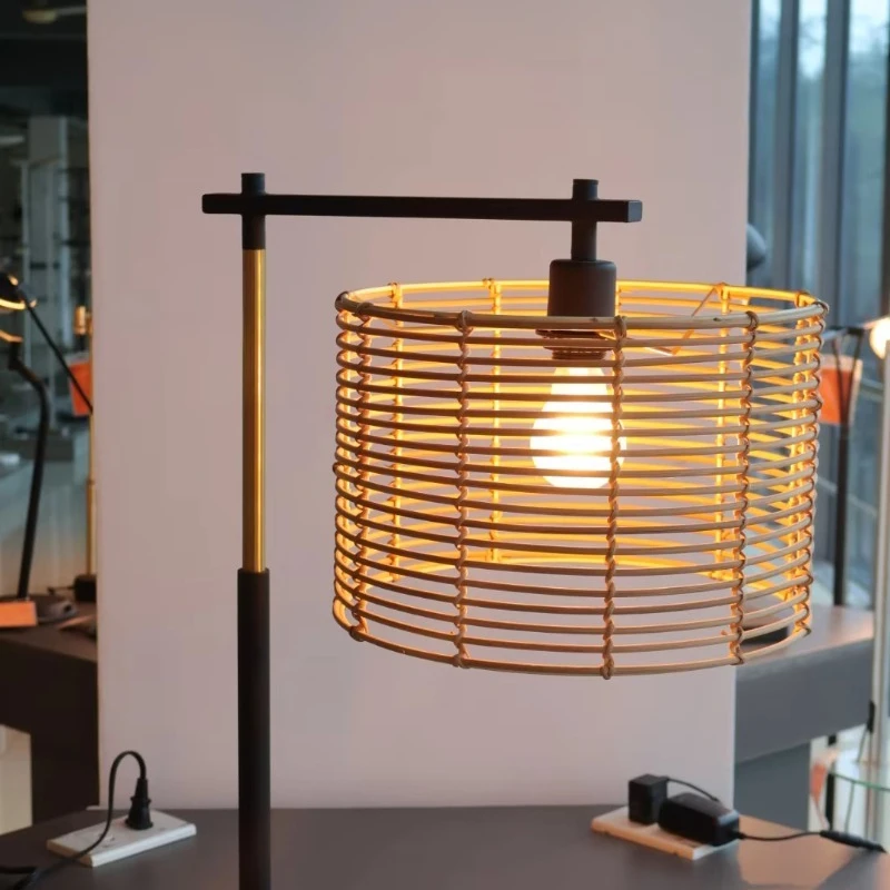 American modern handmade rattan LED desk lamp AC simple design environmentally friendly retro atmosphere light suitable