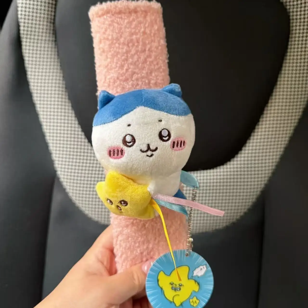 

Anime Chiikawa Shoulder Straps Car Jewelry Meteor Shower Doll Usagi Hachiware Seat Belt Lovely Sense of Luxury Cute Kawaii Sweet