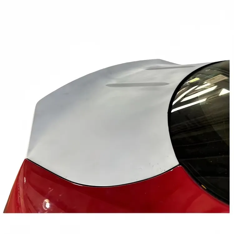Giulia Trunk Cover Replaced With Original Factory Upgraded Carbon Fiber Cls Trunk Cover Body Kit Rear Wing Spoiler