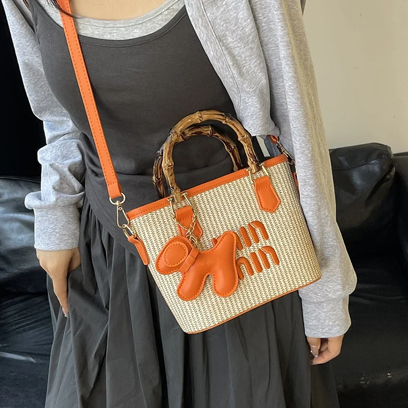 

Luxury Chic Diaper Bags Women's Elegant Crossbody Bag Simple Designer Shoulder Bag Minimalist Leather Large Capacity Tote