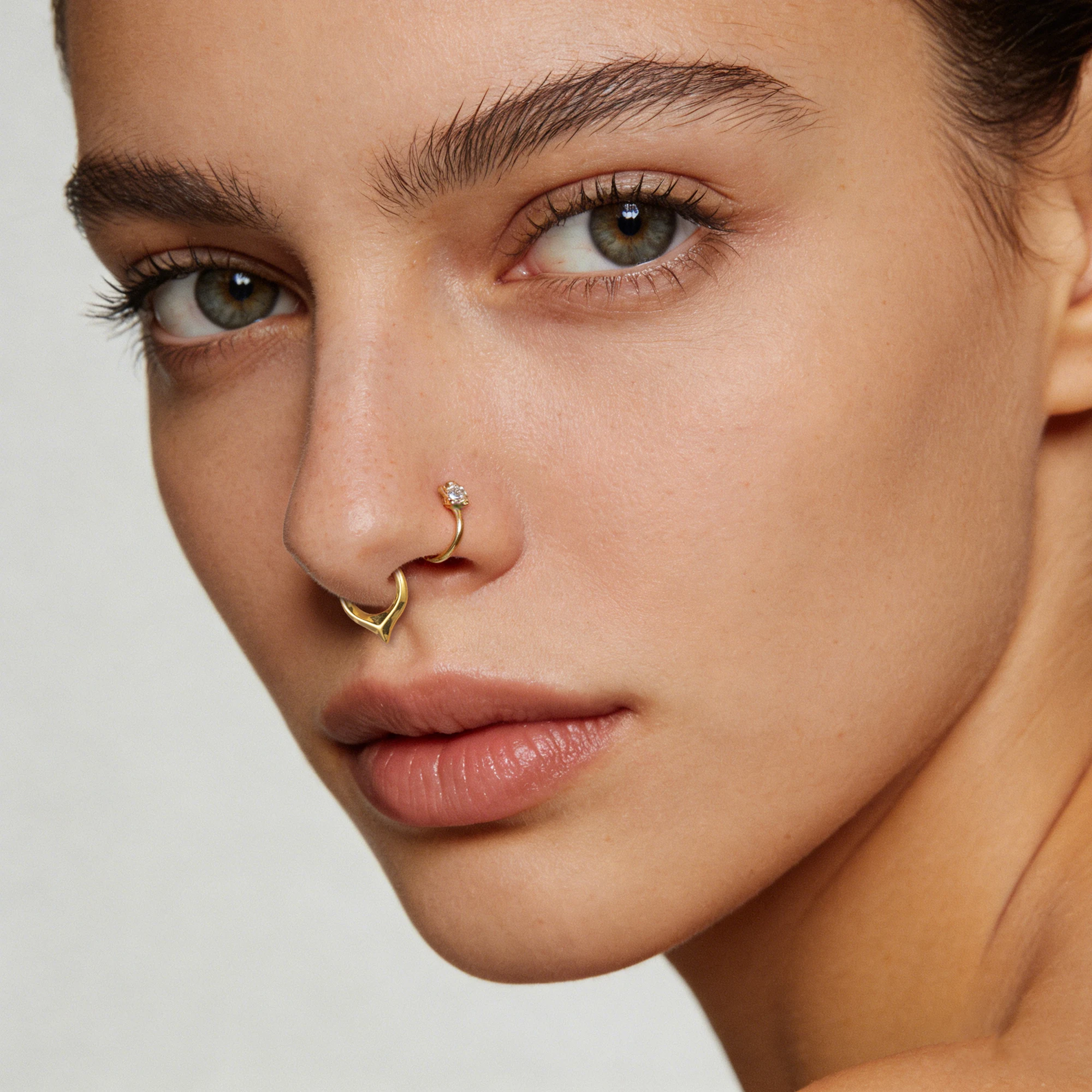 Vankula 1PCS Fashion Stainless Steel Thorns Nose Rings Tragus Thick Septum Hinged Clip Cartilage Hoop Earrings Piercing Jewelry