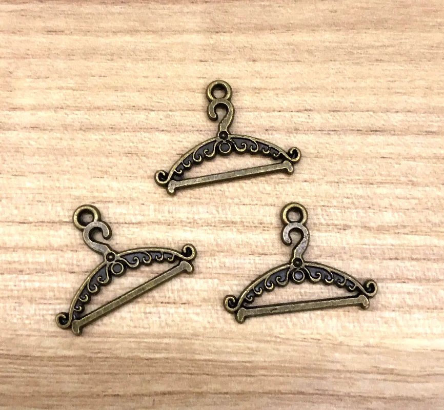 25pcs 24x17mm,hole 1mm DIY accessories Lovely Zinc Alloy metal clothes rack design pendants HWG1785