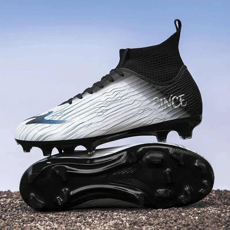New Men Professional Football Boots Grass Outdoor Sport Non-Slip Ultralight Training Shoes Soccer Shoes Match Sneakers Unisex