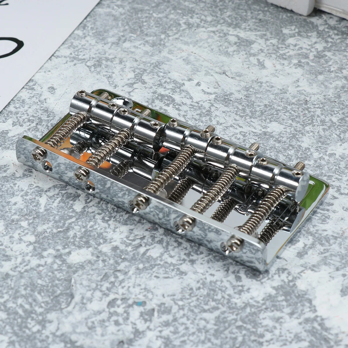 

1 set 1 Set 5-String Metal Saddle Strain Plate Bridge For Guitar Ukulele Replacement Vintage Style Precise Slot Pre-Drilled Easy
