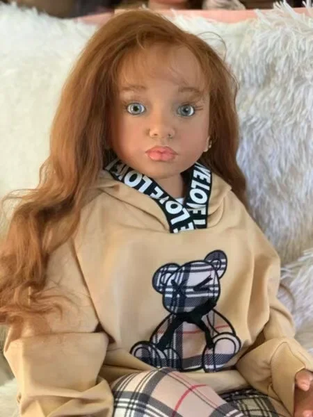 DLS Aangepaste beperkte levering 42 inch herboren babypop Aloenka met handgeworteld haar DIY-onderdeel met stoffen lichaam