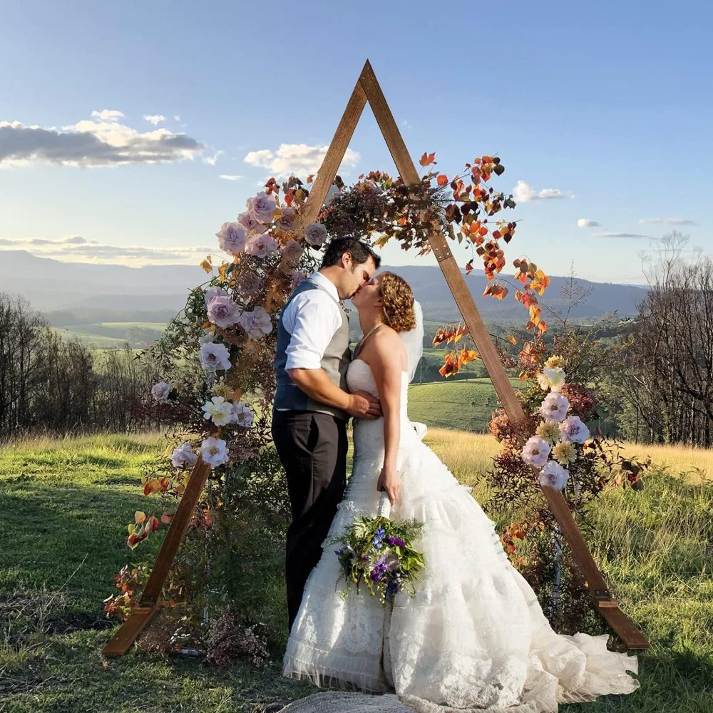 

Triangle Wedding Arch Natural Wood Wedding Backdrop Stand for Garden Wedding Parties Arche Decorations Event Party Festive Home