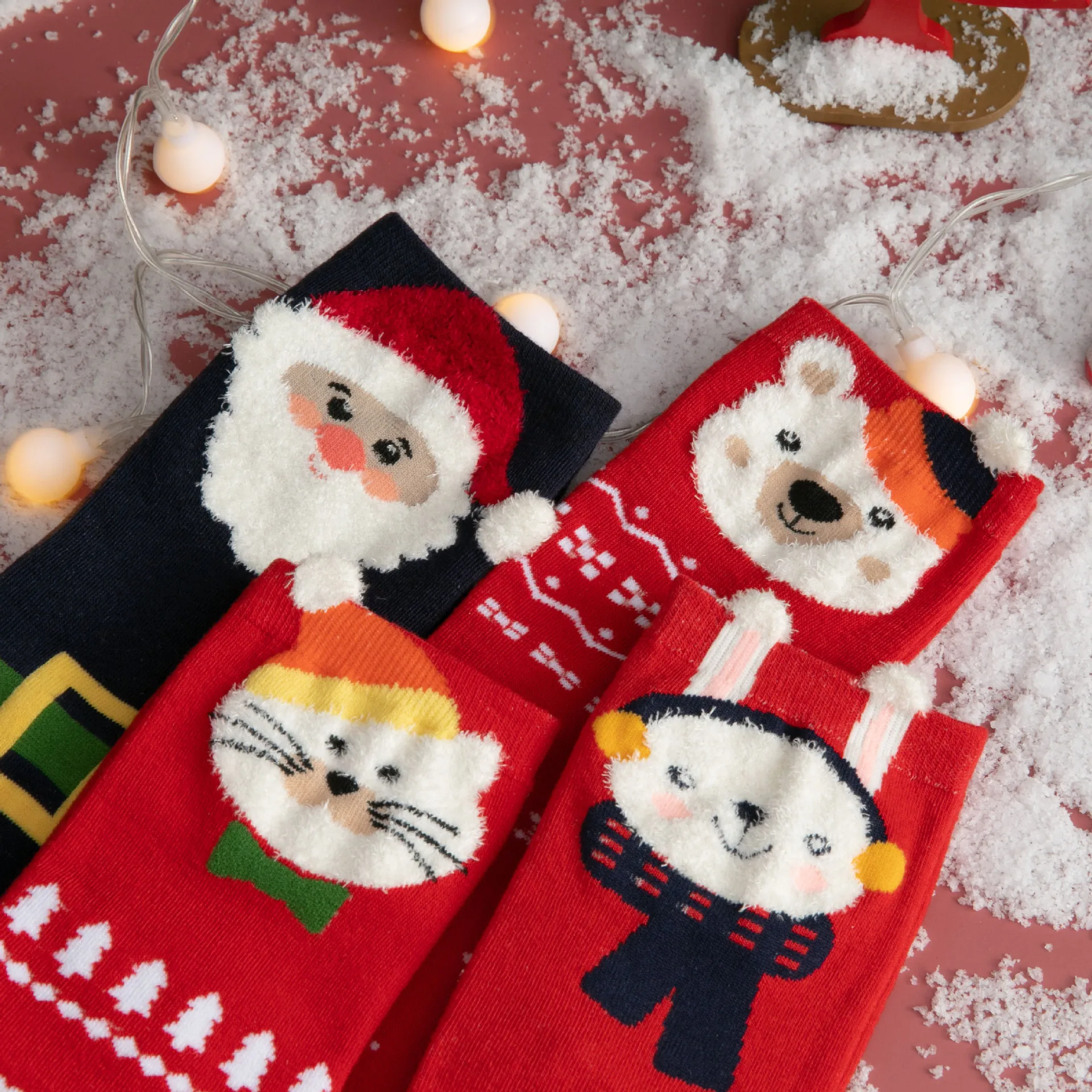 1PR Christmas Stockings 20 Optional Elk Old Bear Women's Mid-Calf Length Sock Cartoon Christmas Red Pure-Cotton Socks