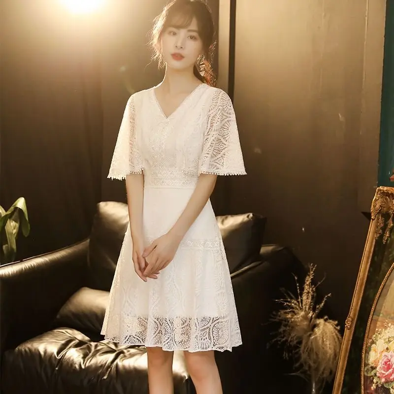 Lace Women's White Socialite Daily Style Slimming Mid-Length Date Dress Simple Autumn