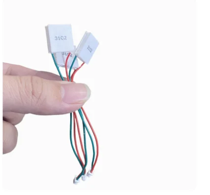 1pcs  Thermoelectric Cooler Peltier TES1-03102 mini 15*15mm low power 3V2A high efficiency Peltier Elemente Module
