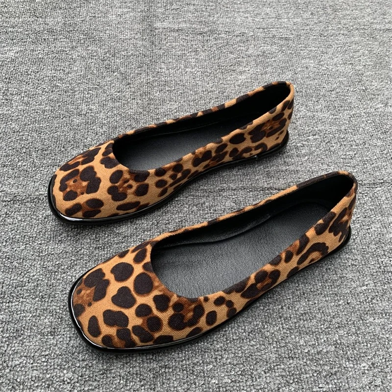 

Leopard Print Ballet Flats Shoes Women Slip-ons Square Toe Casaul Loafers Ladies Spring Autumn Walking Comfortable Soft Shoes