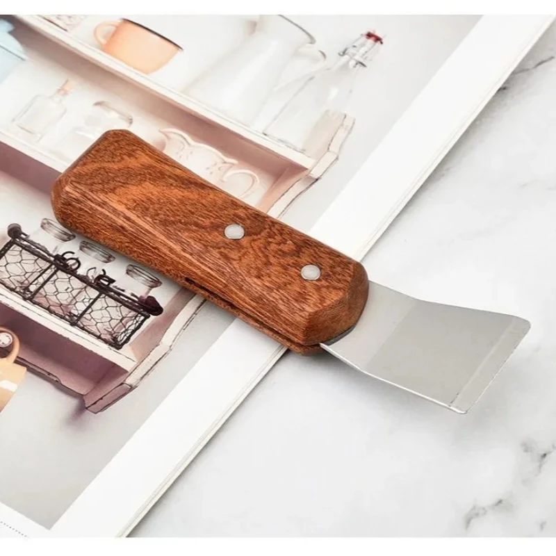 Practical Wooden Handle Shovel  Stainless Steel Cleaning Shovel Wooden Handle Wheel Scraper  Household Stove Cleaning Tool
