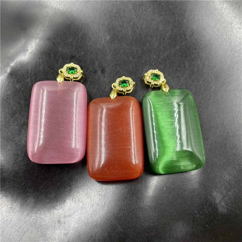 

Изумрудный опал, зеленая двухсторонняя подвеска из розового нефрита с пластиной мира