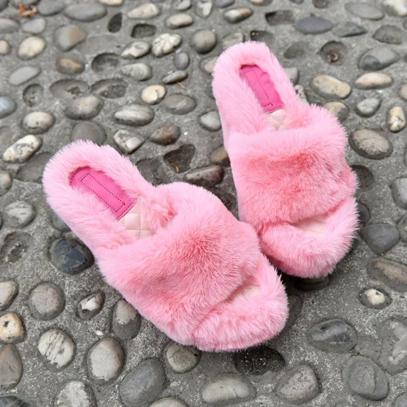 Winter Women Fashion Design Slippers Faux Fur Fluffy Furry Platform Chunky Heel Outdoor Slides Height Increasing Shoes Ladies