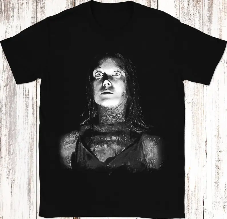 Carrie 70s Cult Classic Horror T-Shirt Scary Film by Stephen King