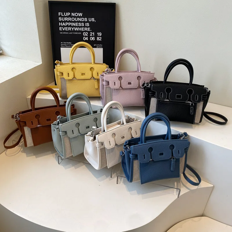 

2025 New Versatile Contrasting Color Portable Platinum Bag for Women Fashion Splicing Design Casual Commuting Shoulder Messenger