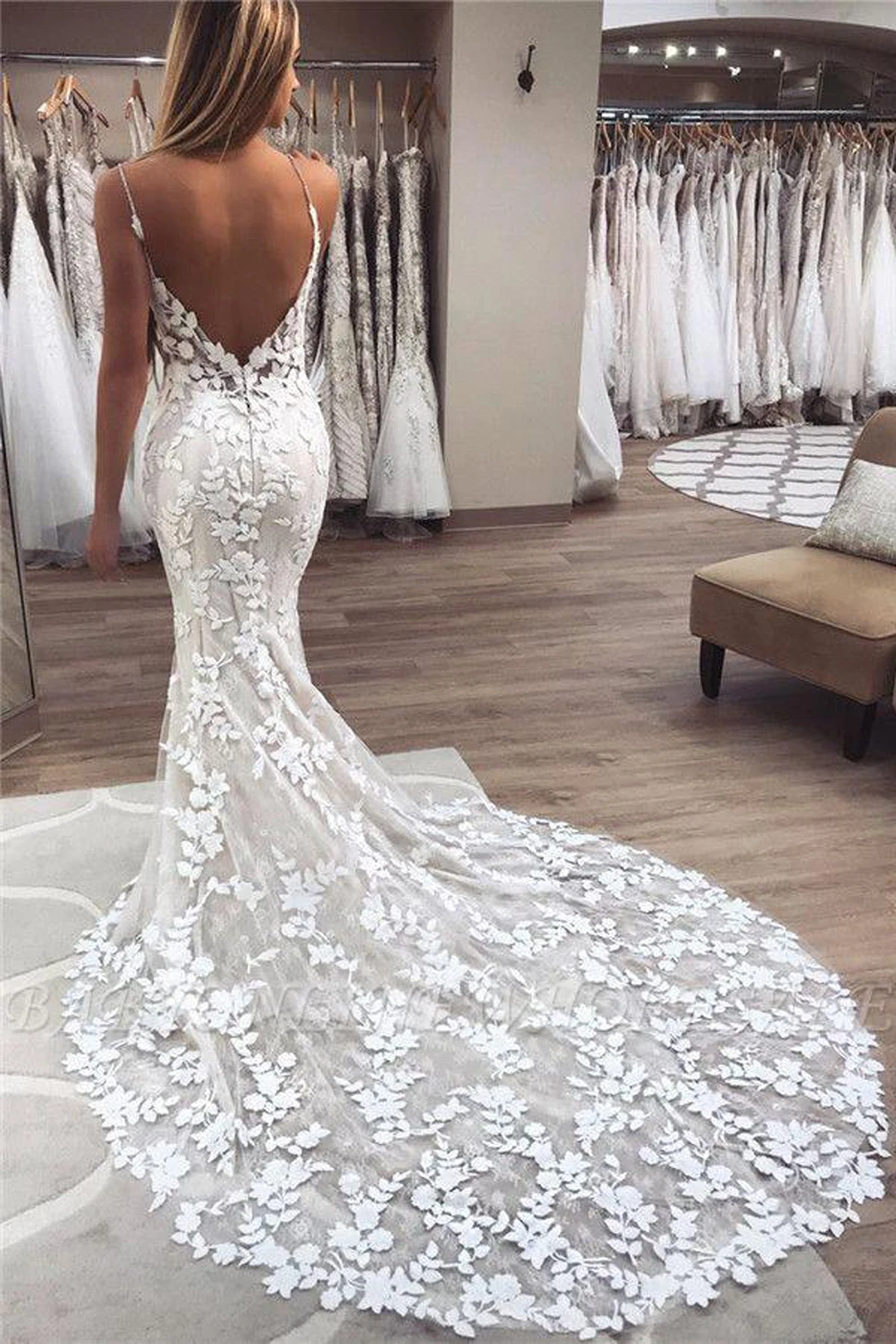 Boho Mermaid Wedding Dresses 3D Floral Applique Lace Backless Sweep Tulle Train boho Beach Bridal Gowns Robe De Novia Customized