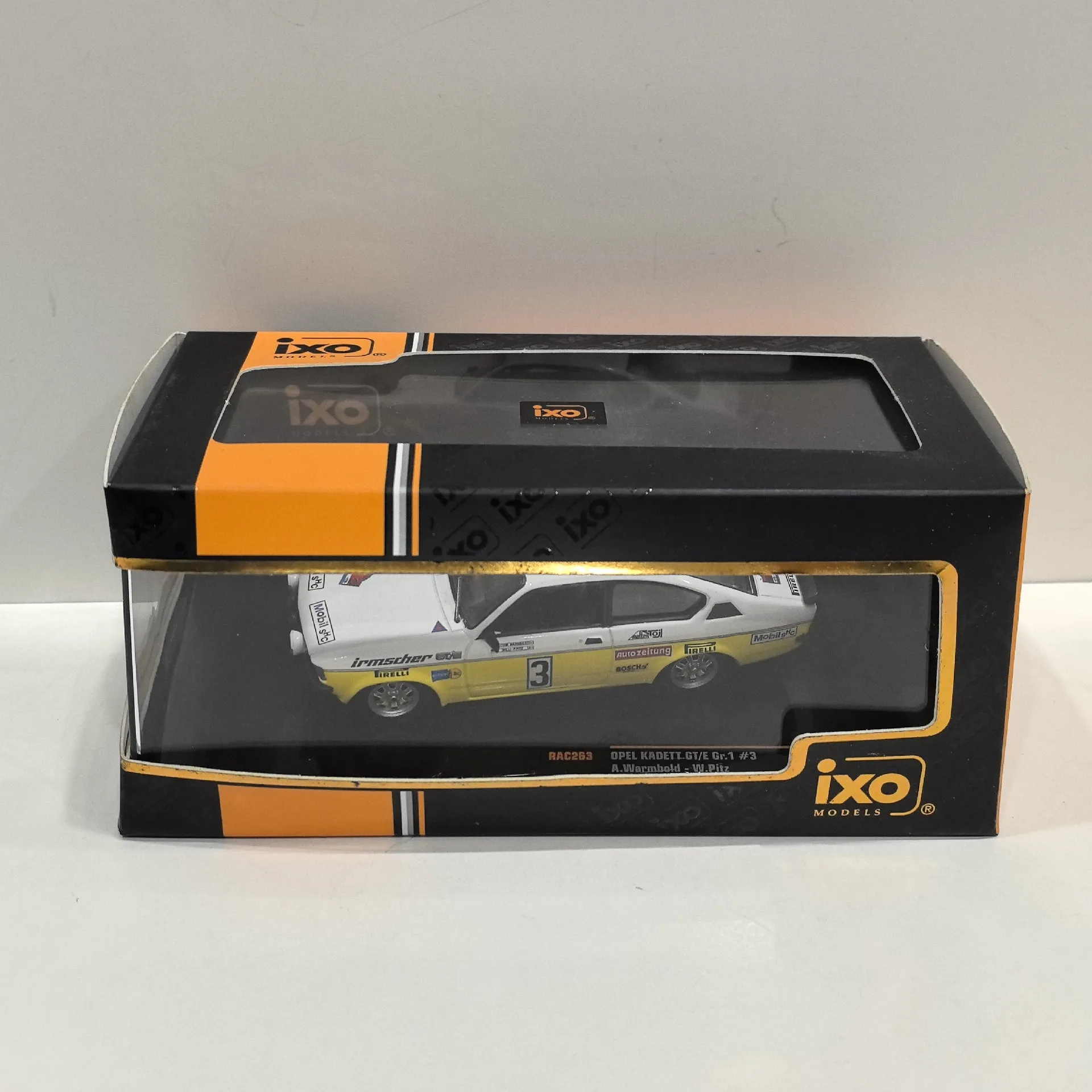 Diecast IXO Escala 1/43 Opel Kadett Gt/e # 3 1978 Modelo de coche de aleación Opel
